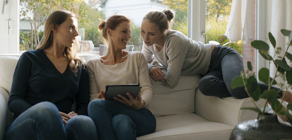 9 Tips to Teach Kids About Money